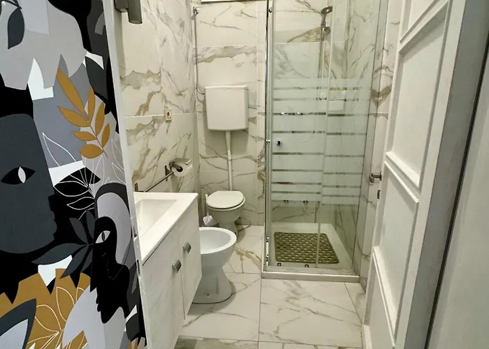 Bilocale Al Mare شقة *